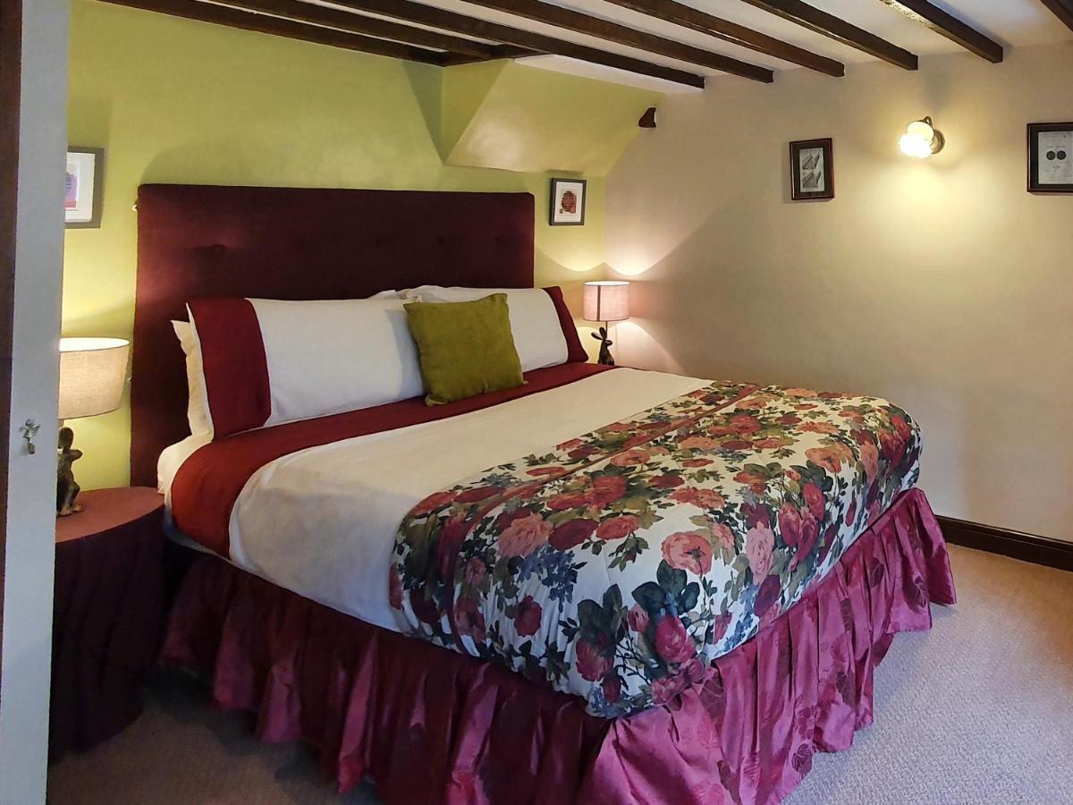 Delph House Villa Draughton ภายนอก รูปภาพ